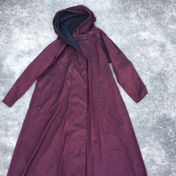 Silky Reversible Long Witchy Cape Robe Jacket - Picture 7 of 8